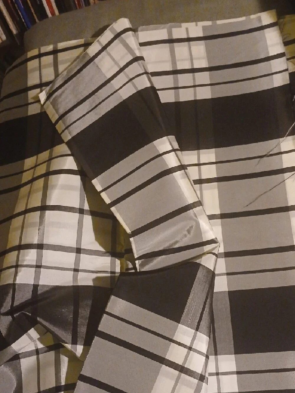 FABRIC TAFFATA soft gray